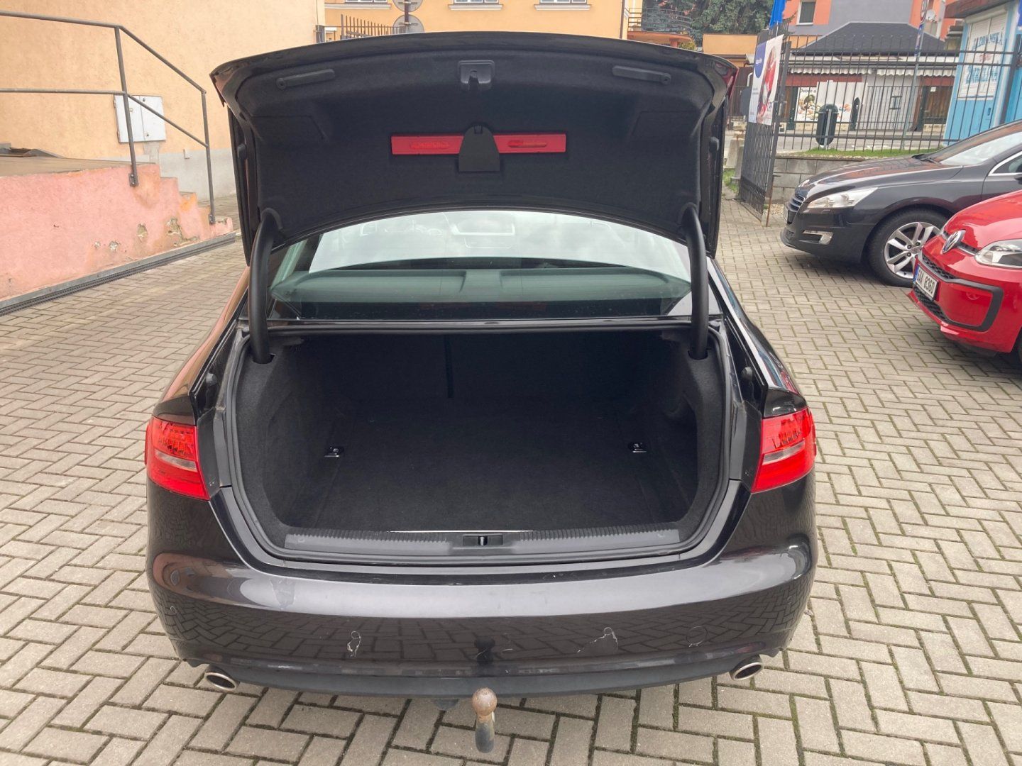 Audi A4, 3.0 TDI S-tronic - fotka 5