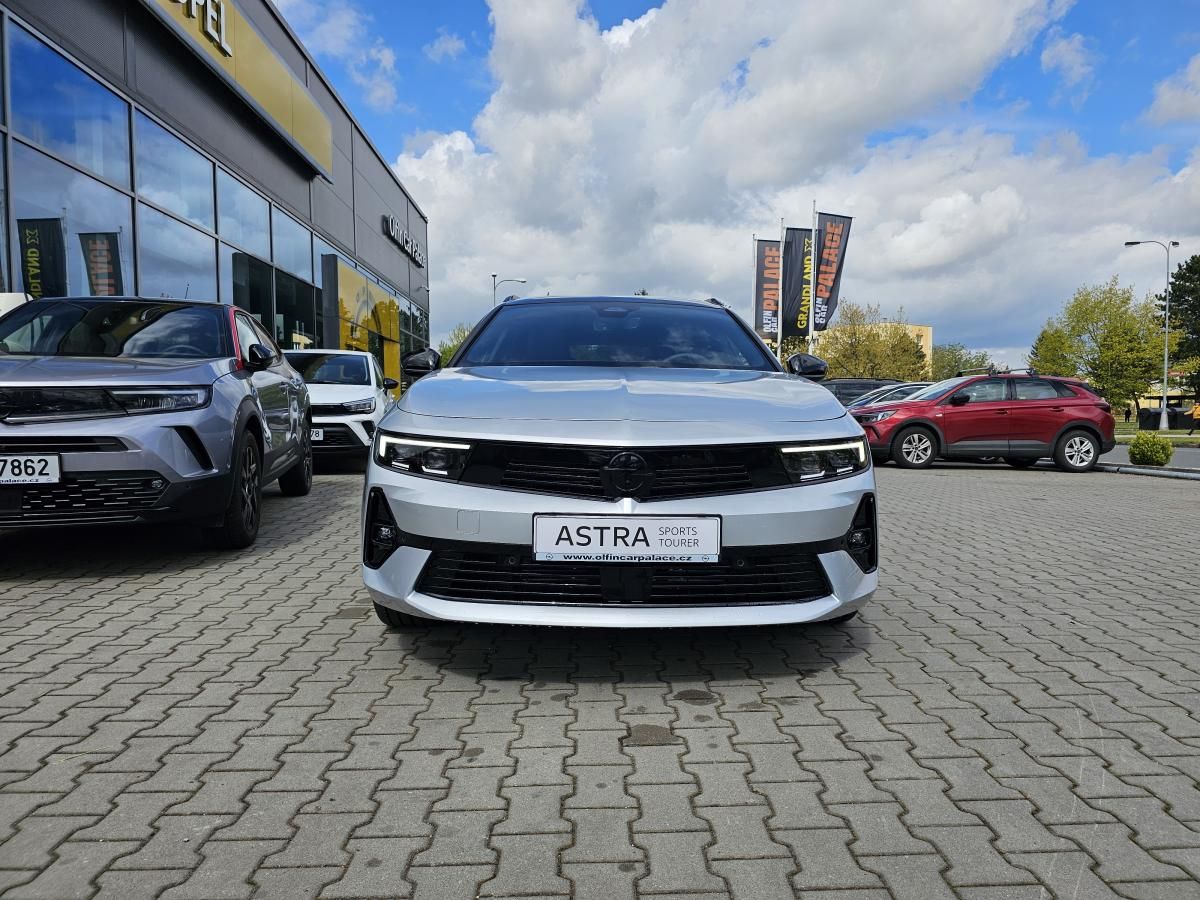 Opel Astra, ST GS 1.2 96 kW AT8 - fotka 2