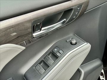 2,5 Executive e-CVT