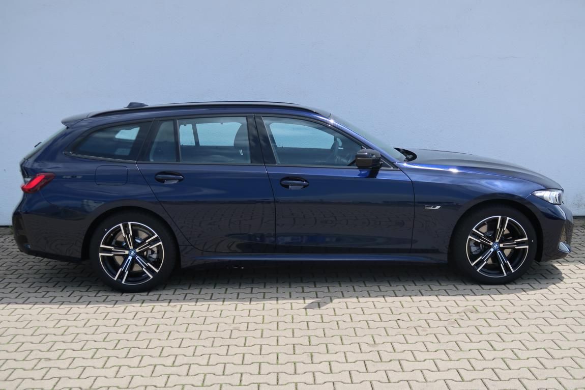 BMW Řada 3, 320e xDrive Touring - fotka 5