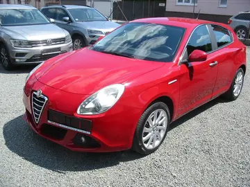 Alfa Romeo Giulietta, 1.4I 125 kW - pouze 1 majitel