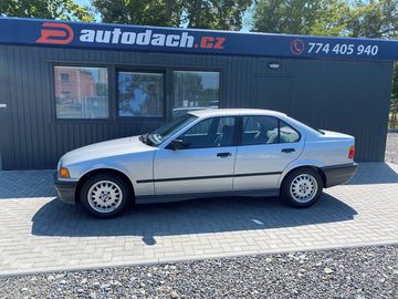 E36 318i 83kW - 57 000 KM-TOP