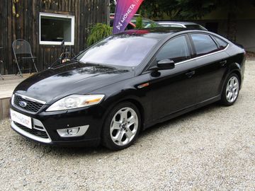 2.2 TDCi 129kW  TITANIUM S