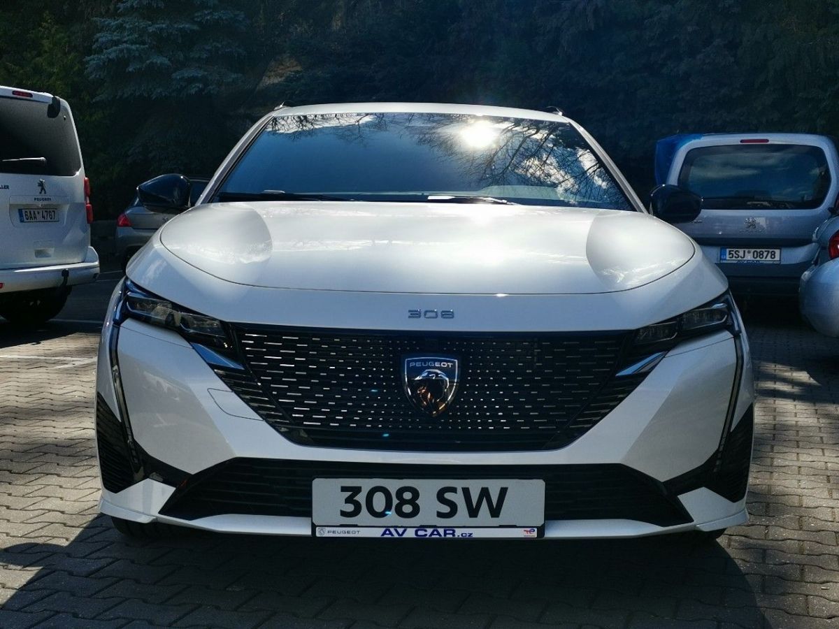 Peugeot 308, SW GT Plugin HYBRID 225 e-EAT8 - fotka 5