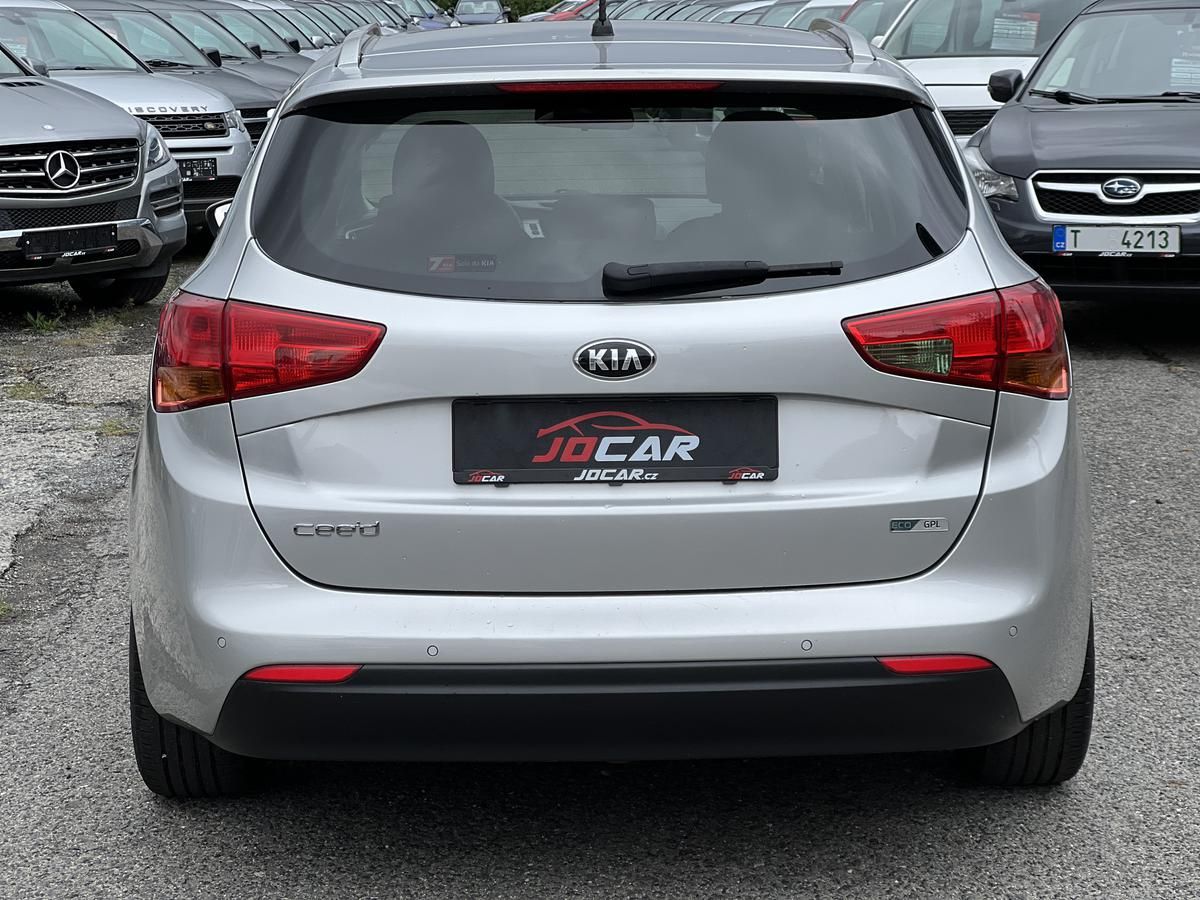 Kia Cee´d, 1.4 CVVT LPG KLIMA TEMPOMAT - fotka 6