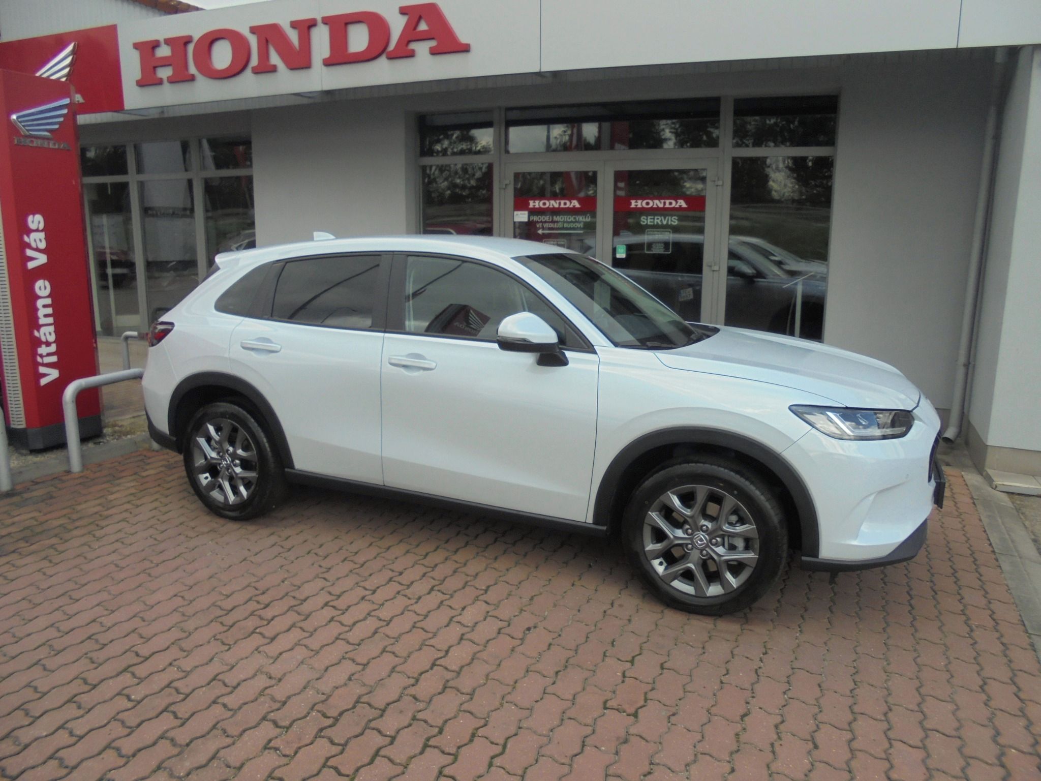 Honda ZR-V, 2.0e:HEV ELEGANCE PLUS 2026 - fotka 3