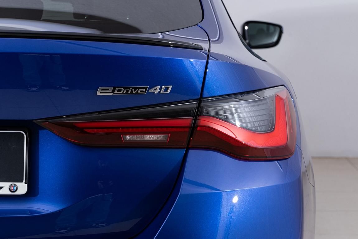 BMW i4, eDrive40 - fotka 5