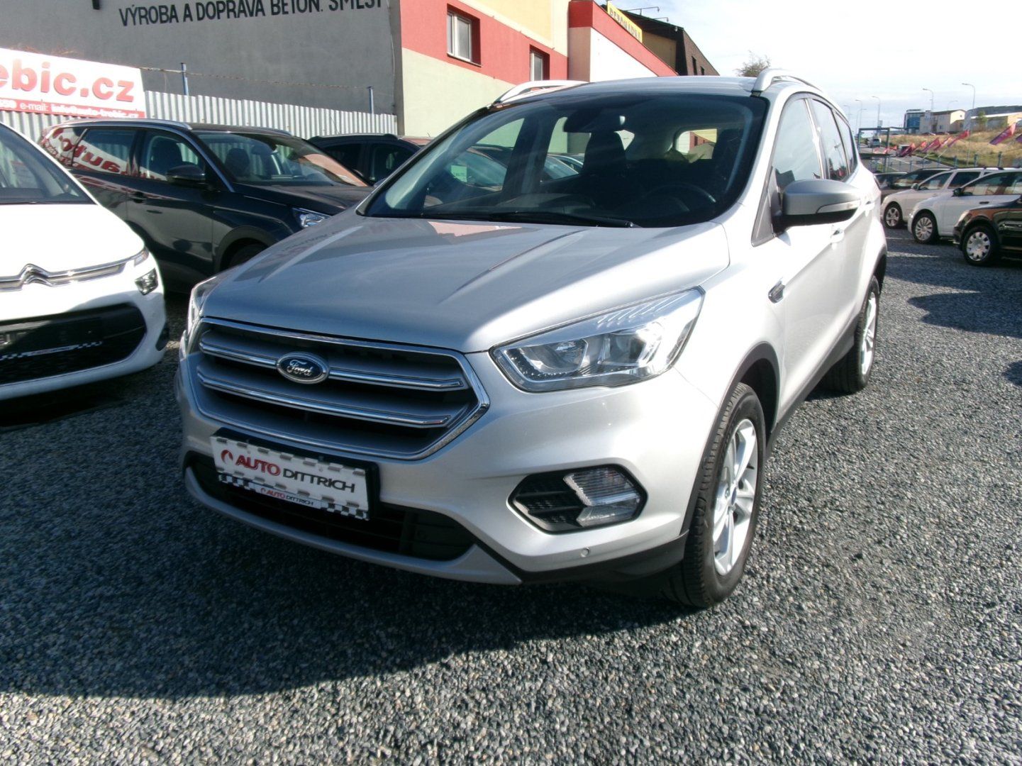 Ford Kuga, 2.0 TDCi 4X4 DPH - fotka 2