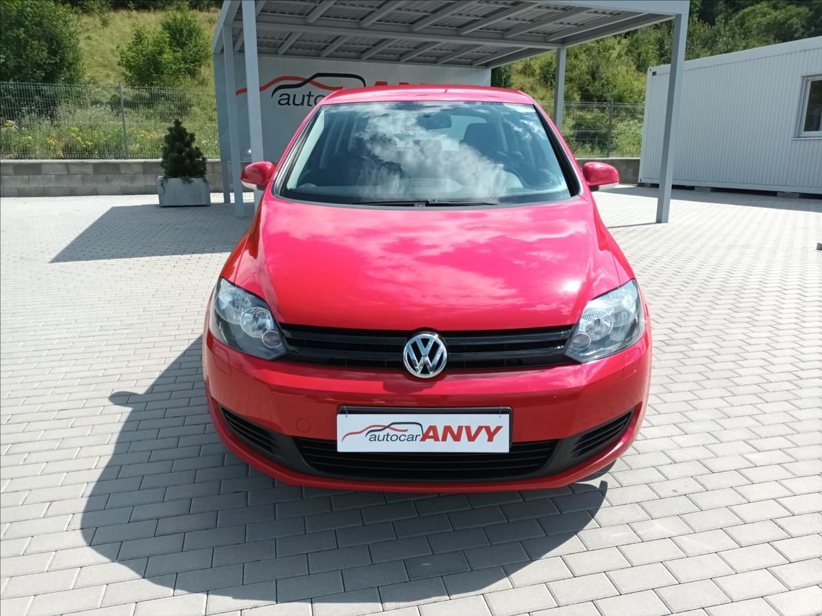 Volkswagen Golf Plus, 1,6 TDI,66KW,SERVISKA,TAŽNÉ - fotka 2
