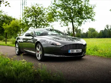 Aston Martin DB9, 5,9 DB9 6,0 V12, Man!Facelift,