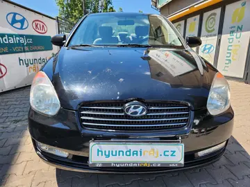 Hyundai Accent, 1.5-CENTRÁL-1.MAJITEL-KLIMA