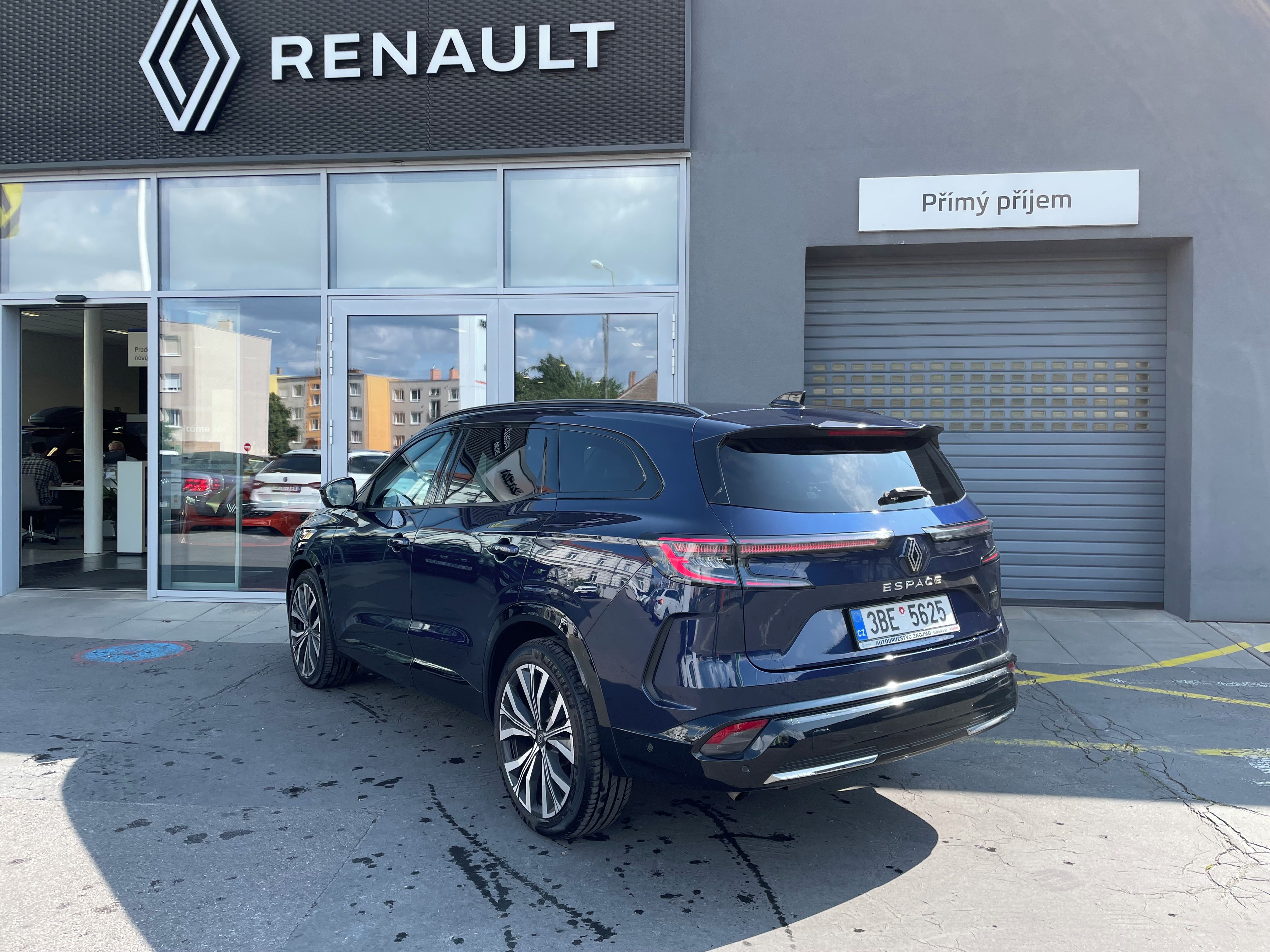 Renault Espace, iconic E-Tech full hybrid 200 - fotka 3