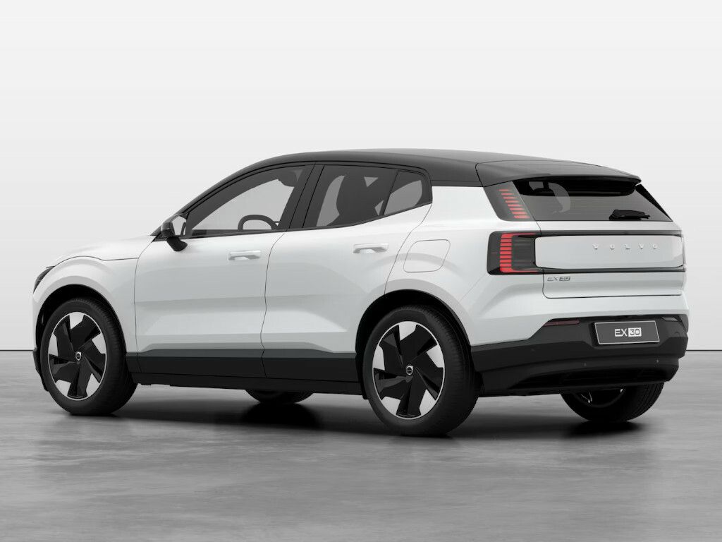 Volvo EX30, PLUS P5 Long Range RWD 200kW - fotka 5