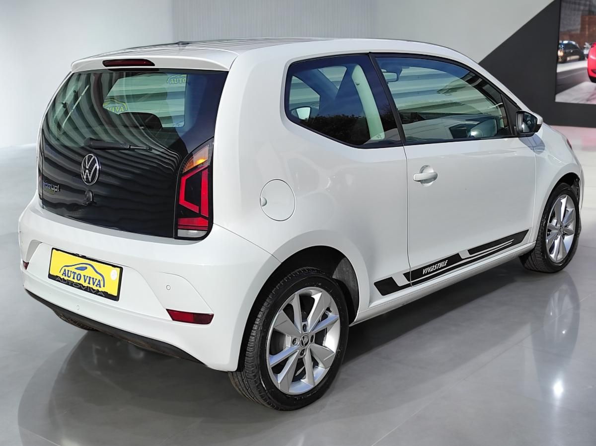 Volkswagen Up!, 1,0ECO CNG,ČR,1 majitel - fotka 4