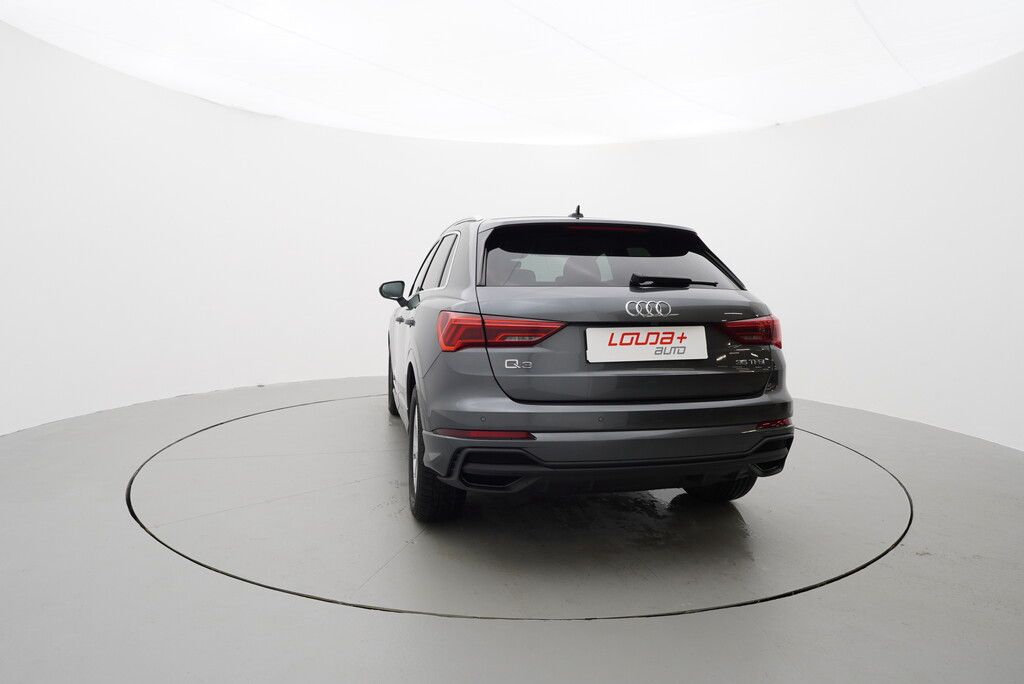 Audi Q3, S-line 1.5 TSI 110 kW - fotka 4