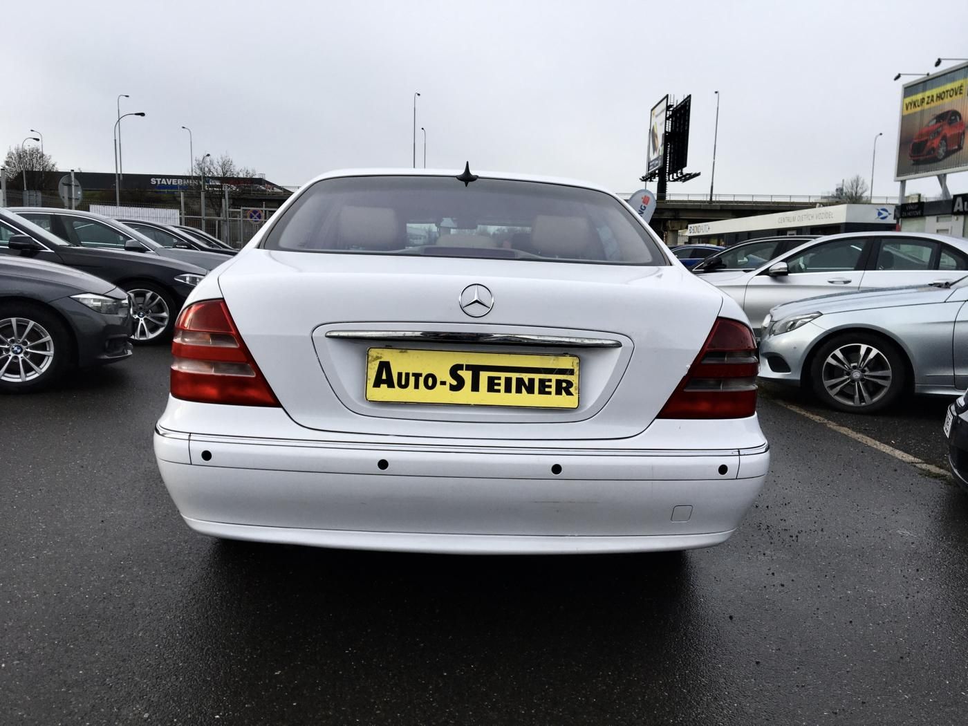Mercedes-Benz Třídy S, 5,0 S 500L  5.0 V8 - fotka 5