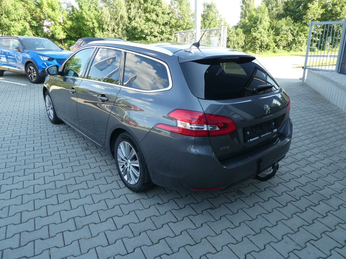 Peugeot 308, SW ALLURE 1.5 BlueHDi 130 MAN6 - fotka 5