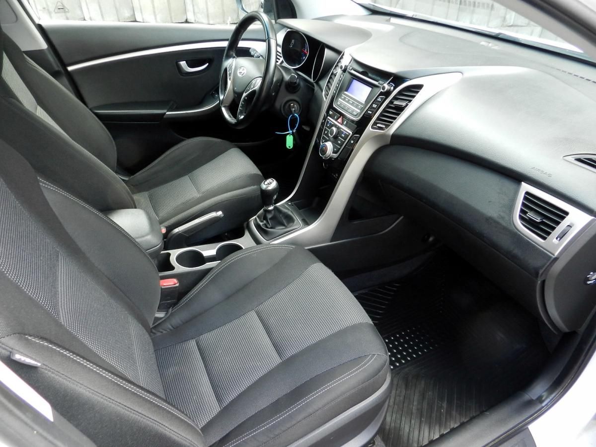 Hyundai i30, WG 1.6 CRDi 81 kW NOVÁ STK DPH - fotka 6