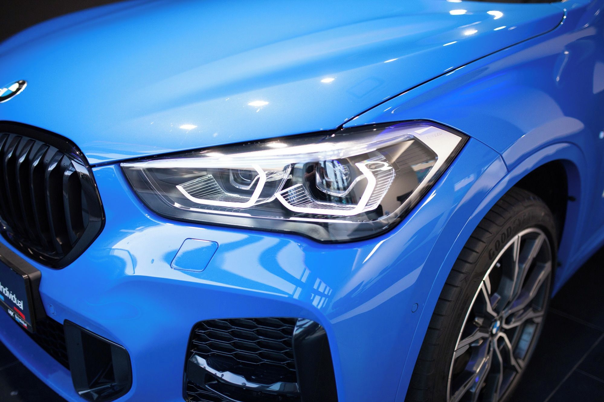 BMW X1, xDrive18d - fotka 3