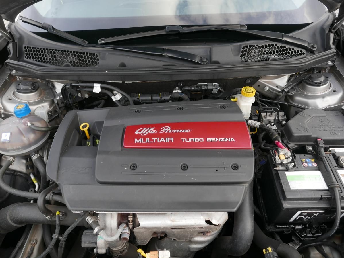 Alfa Romeo Giulietta, 1,4 TB 125kW - fotka 5