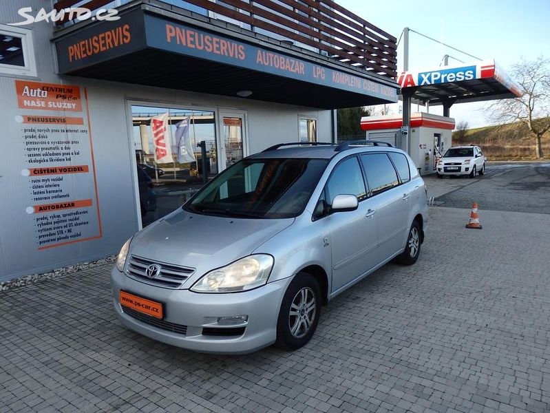 Toyota Avensis Verso, 2.0 D-4D ZÁVĚS, ALU