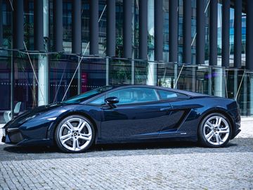 LP 560-4 1.Maj.Originál10500KM