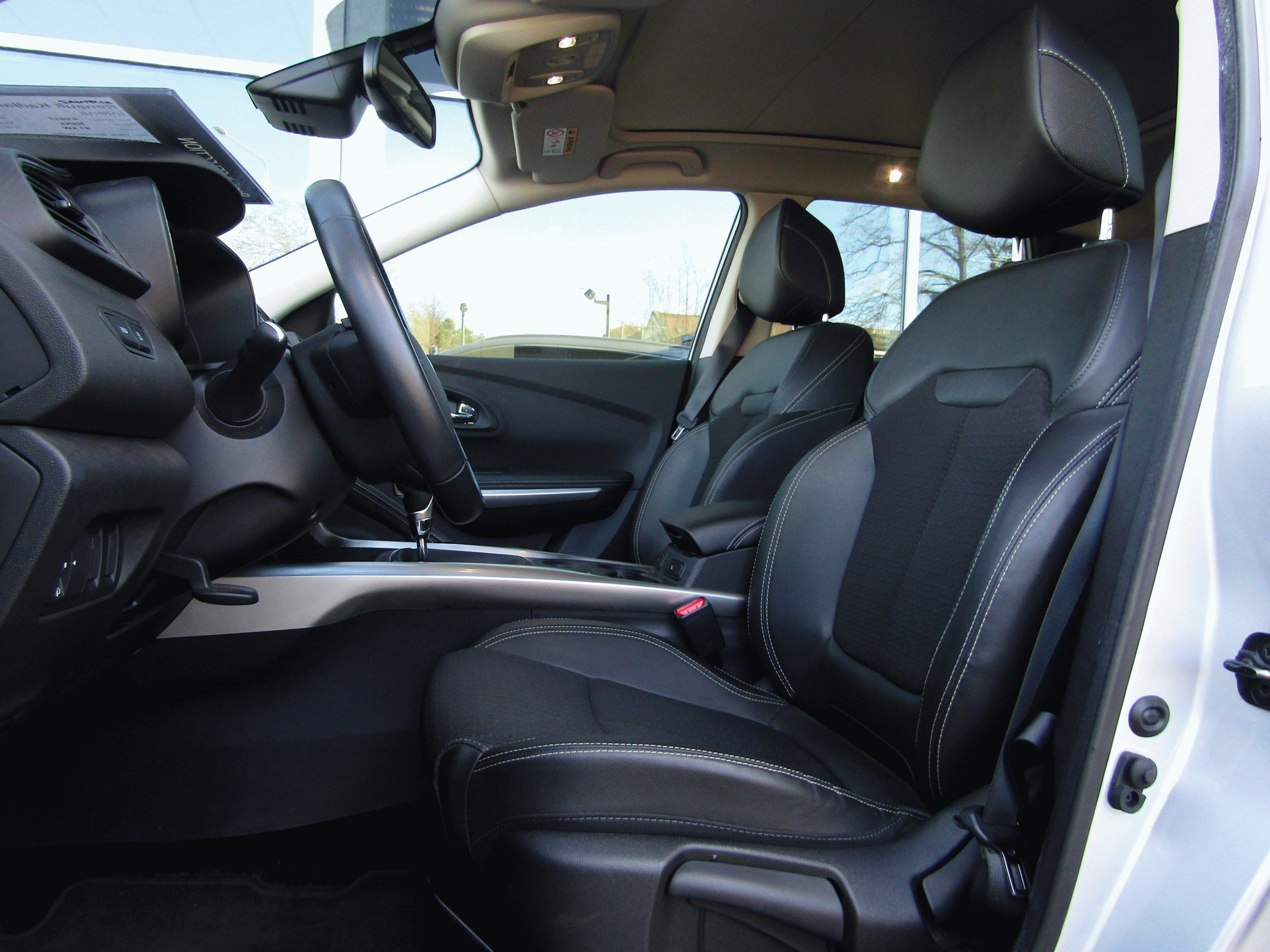 Renault Kadjar, 1,5 dCi 110 EDC Intens - fotka 6