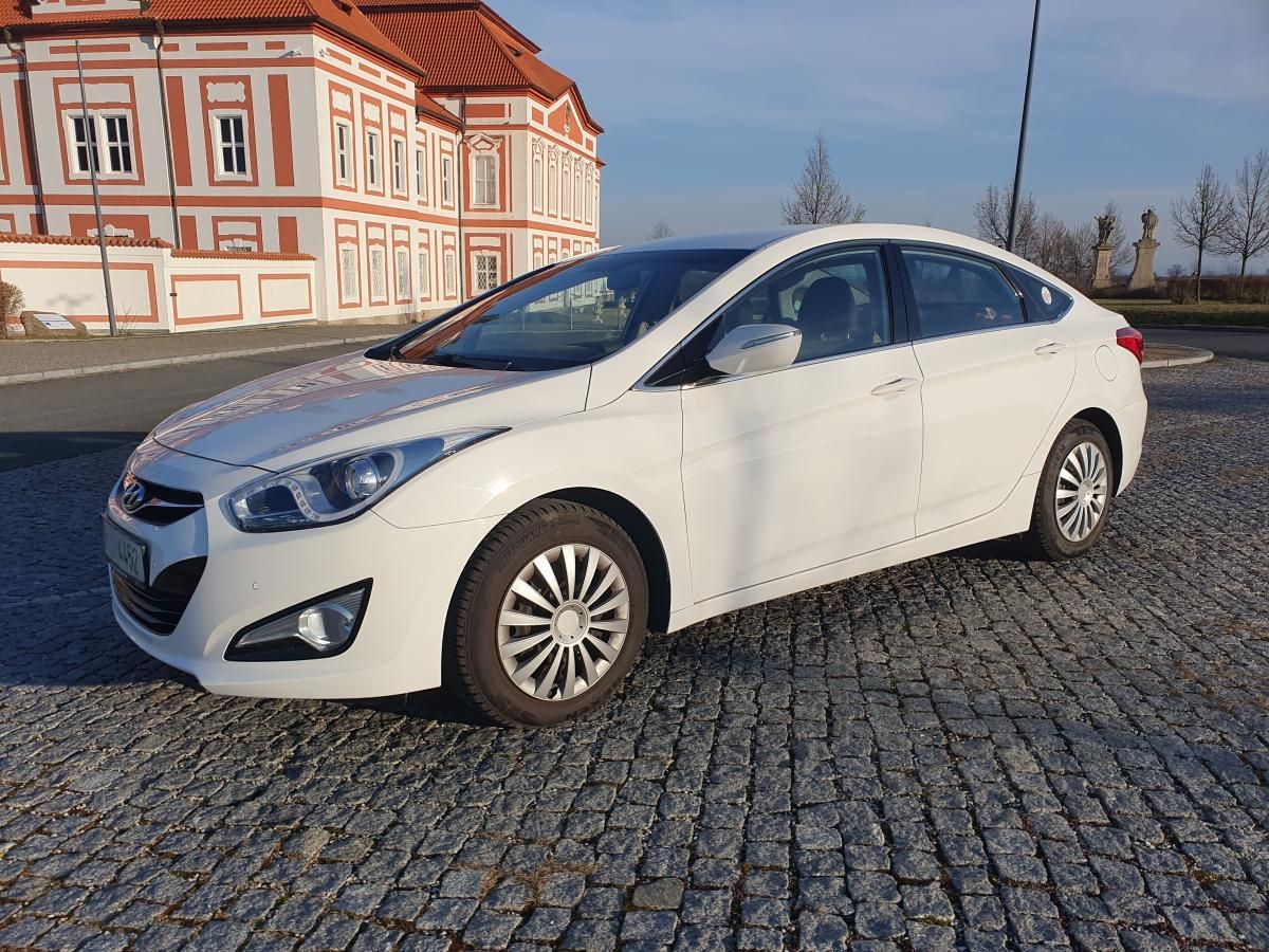 Hyundai i40, 1.6 16v, 1majitel, splátky
