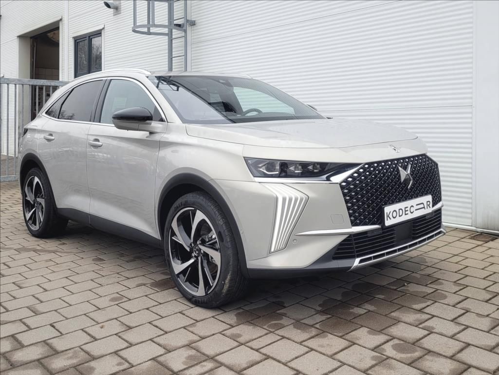 DS 7 Crossback, 1,6 PT e-Tense 300k EAT8 4x4