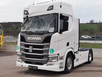 Scania, R450 EURO 6E PO NEHODĚ