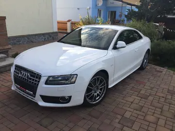 Audi A5, Audi A5 2.0 TFSI - XENON-kůže