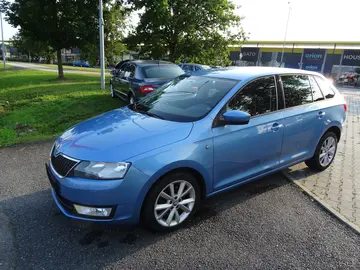 Škoda Rapid, Spaceback 1.6 TDI Drive