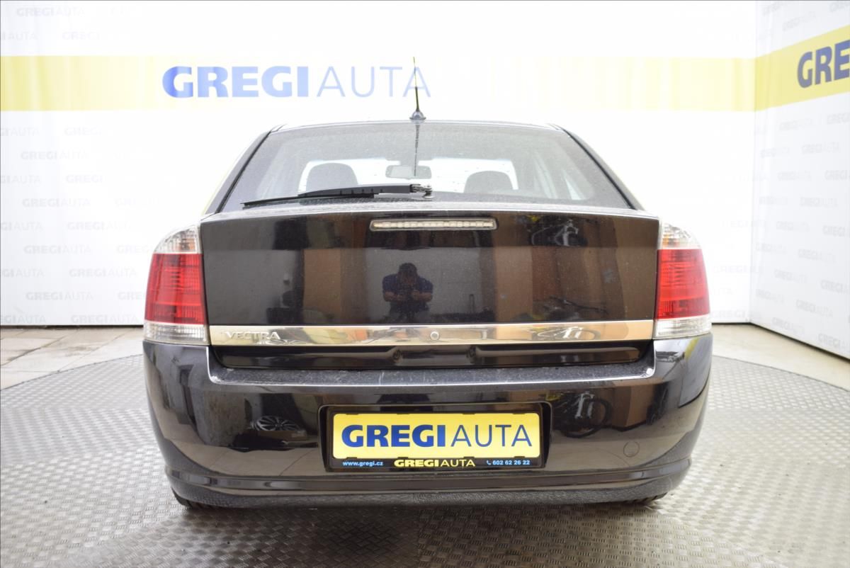 Opel Vectra, 1,8 16V BEZ KOROZE,SUPER STAV - fotka 4