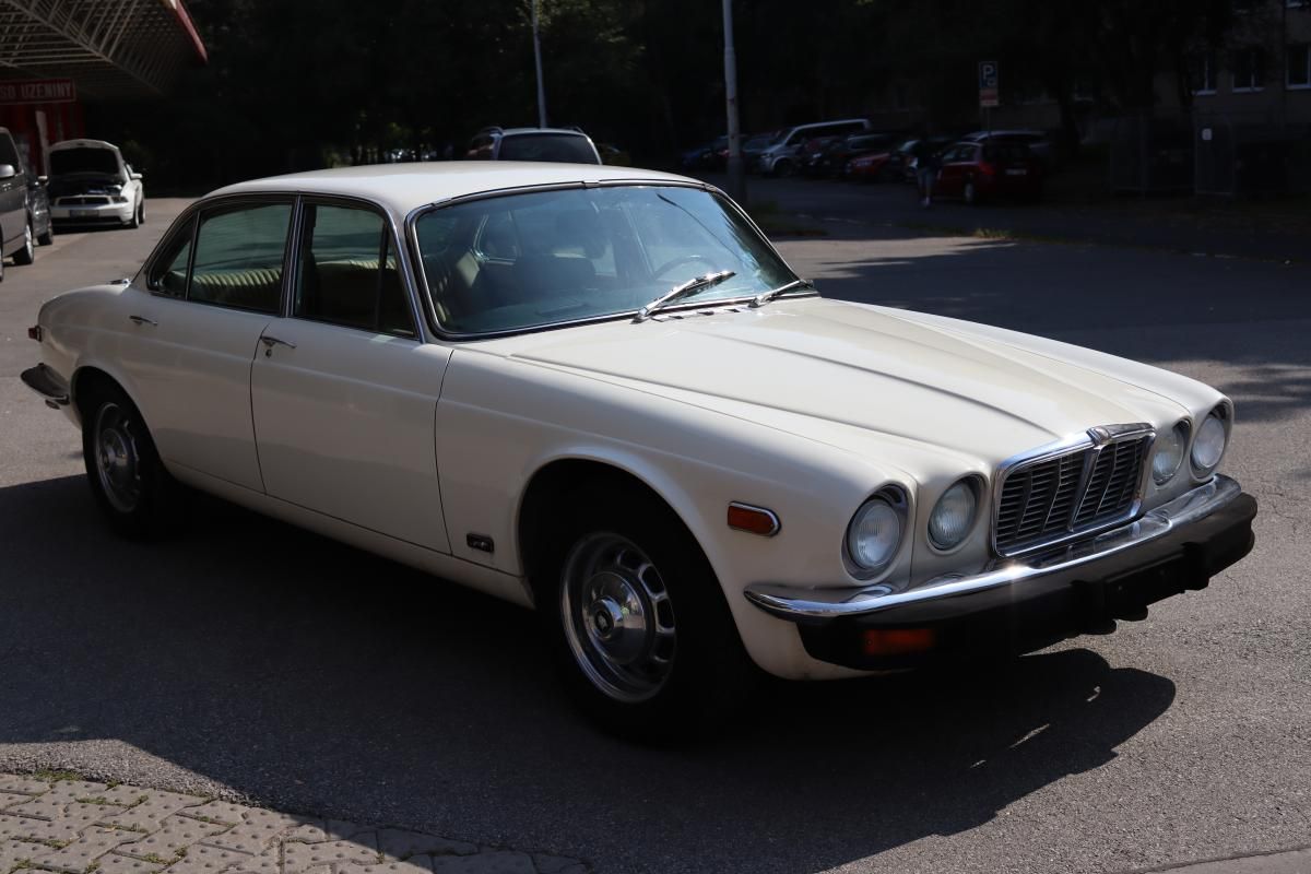 Jaguar XJ6, XJ6L 4.2 V6 125kW - fotka 6