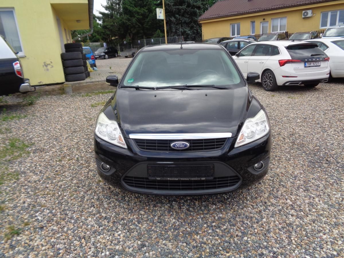Ford Focus, 1,6 - fotka 2