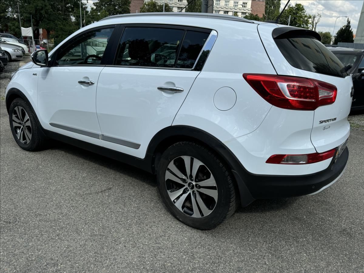 Kia Sportage, 2,0 CRDI 135kw + 4x4 !! - fotka 5