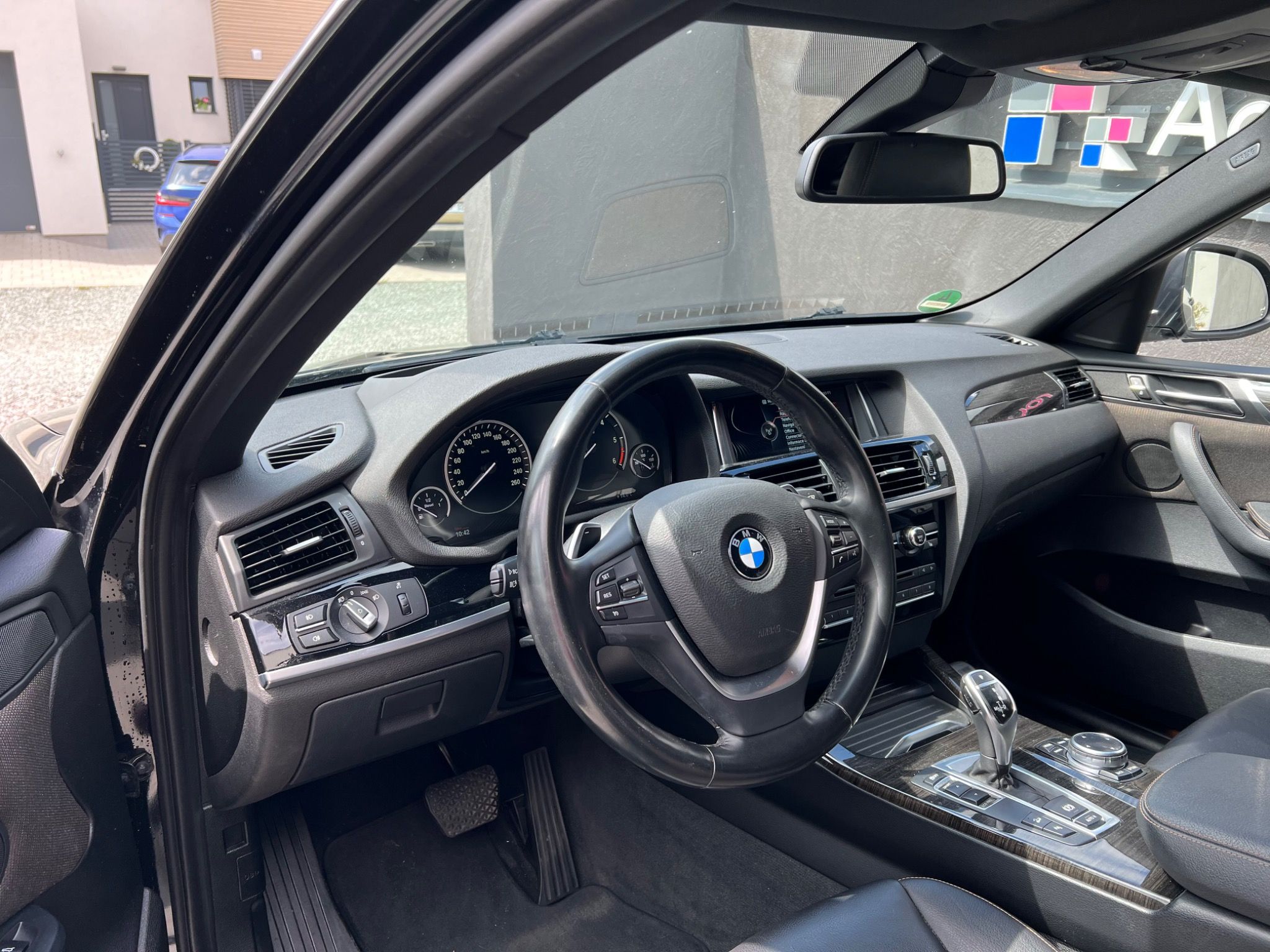 BMW X4, xDrive 30d xLINE - fotka 3