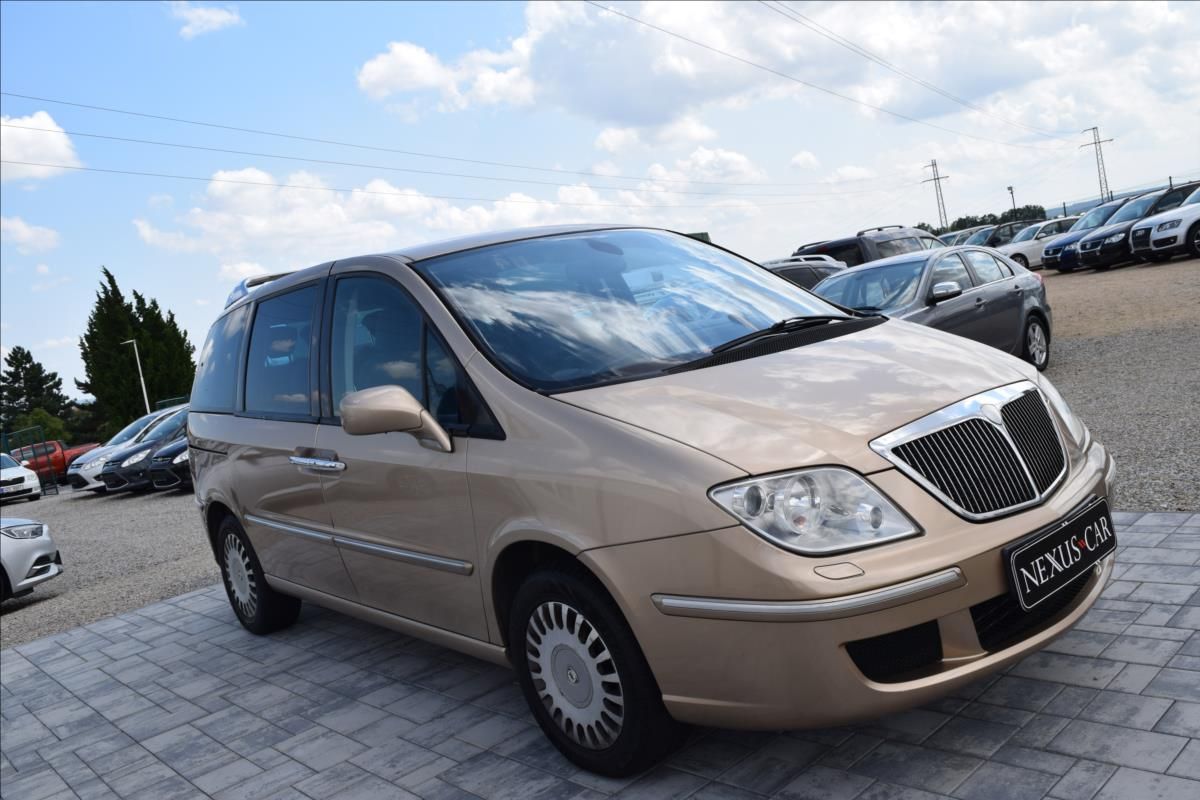 Lancia Phedra, 2,2 JTD 94KW•7MÍST•BEZ DPF - fotka 4