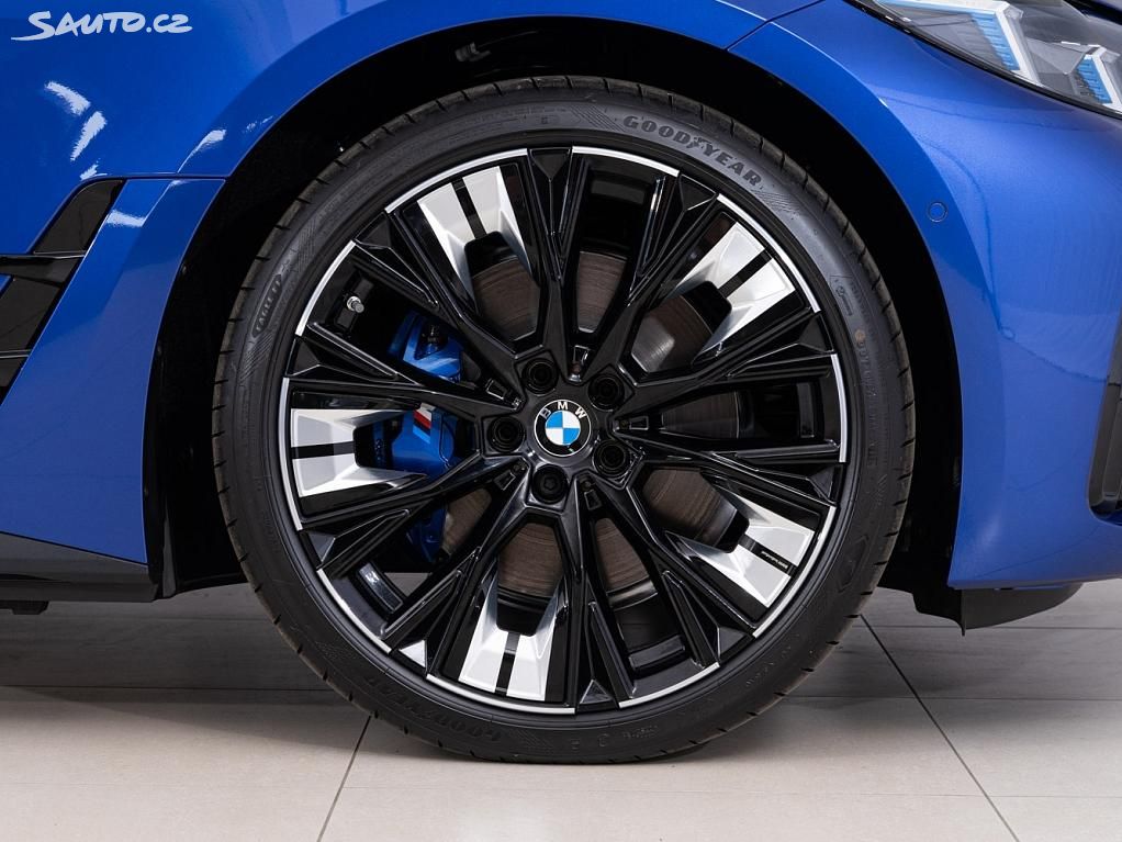 sauto.png,10,10%7Cjpg,80,,1