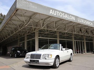 E320 CABRIO 162kW 1994