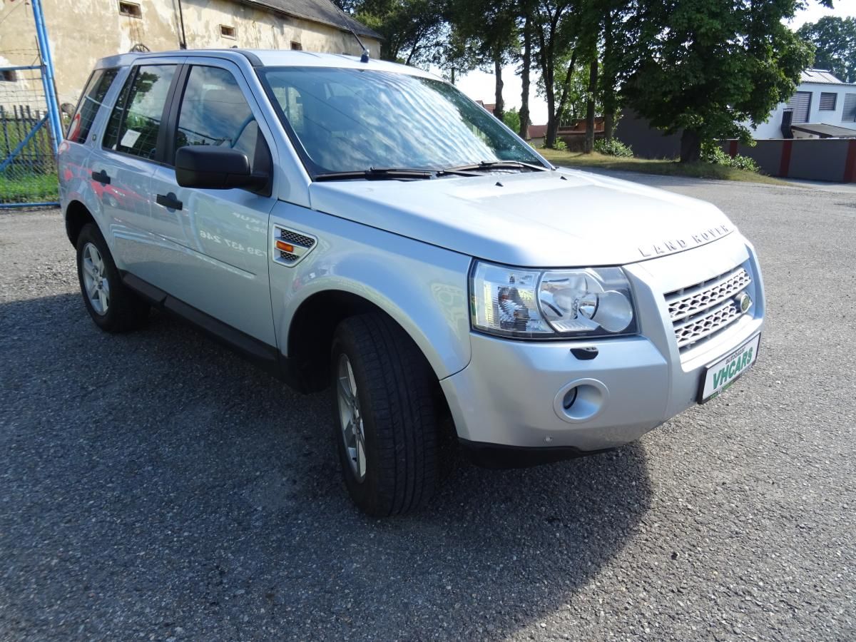 Land Rover Freelander, 2,2TD4 118kW NAVI - fotka 3