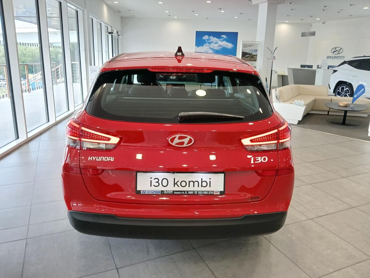 Hyundai i30, 1,0 T-GDI GO Czech! - fotka 4