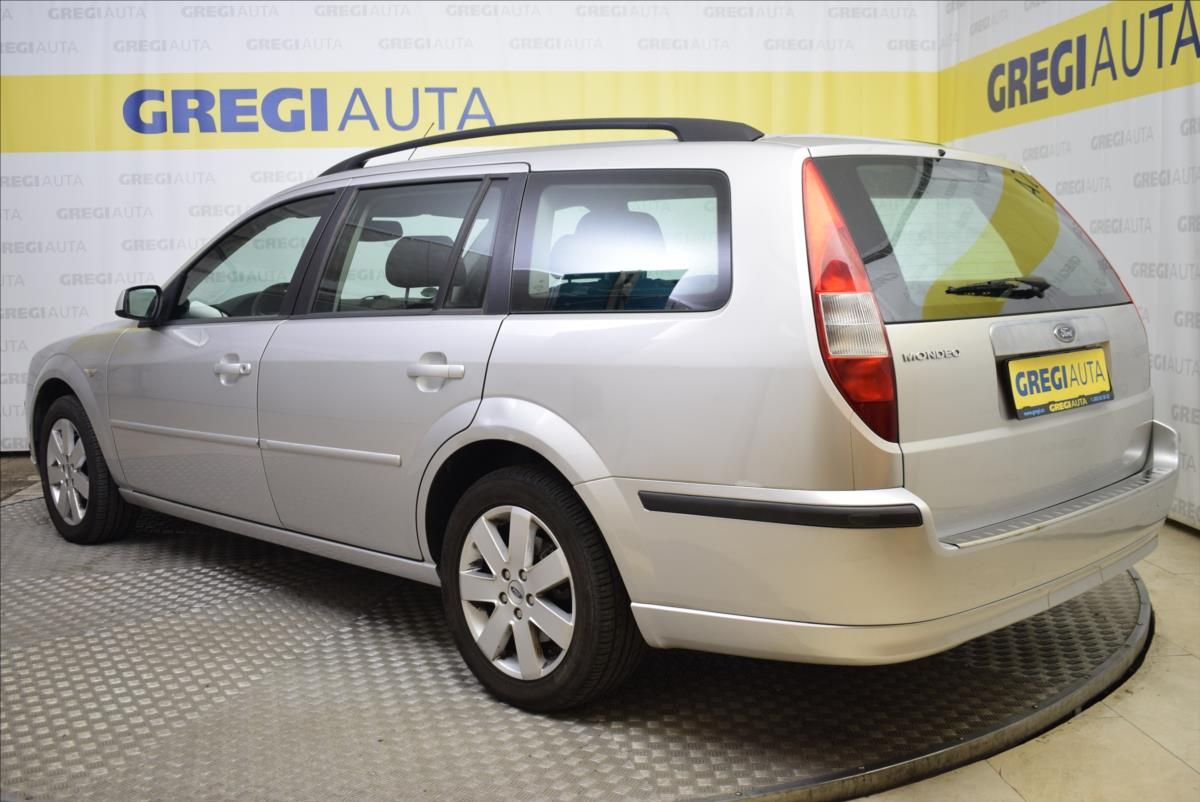 Ford Mondeo, 1,8 i - fotka 5