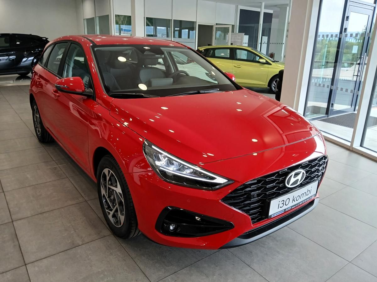 Hyundai i30, 1,0 T-GDI GO Czech!