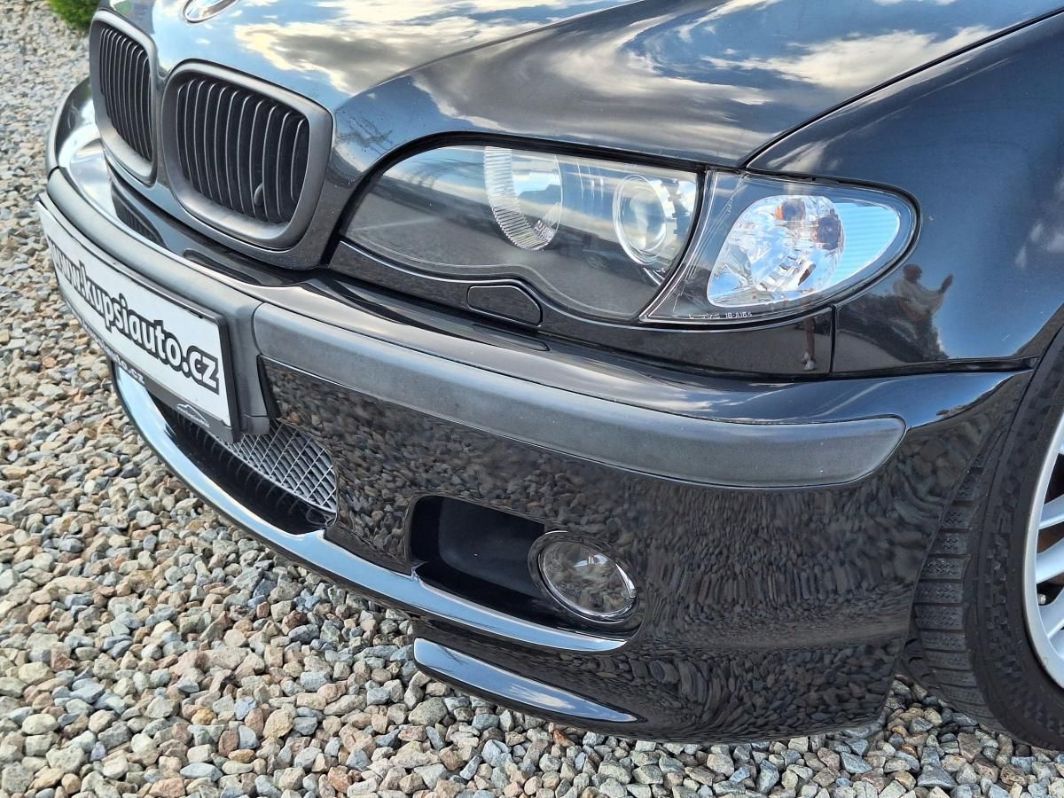 BMW Řada 3, 330i M Paket - fotka 3