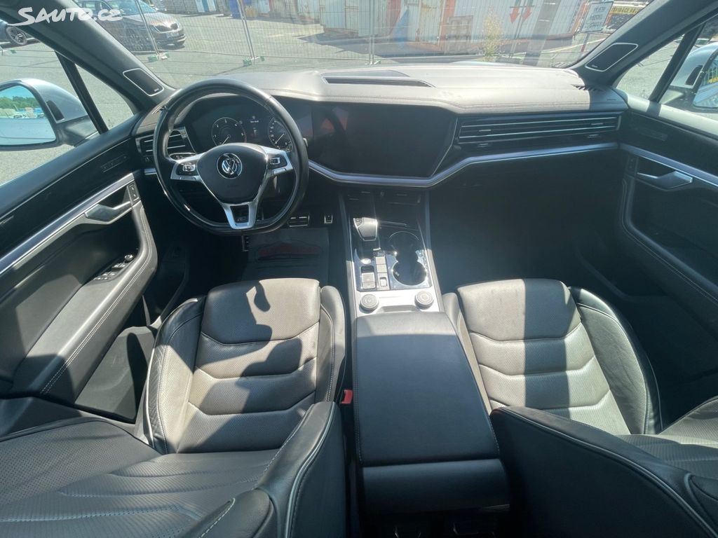 Volkswagen Touareg, 3,0 TDi 4X4 210kW R-LINE