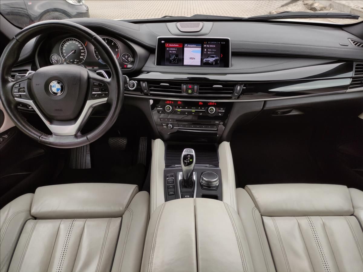 BMW X6, 40d xDrive *HUD*KAMERA*TAŽNÉ* - fotka 5