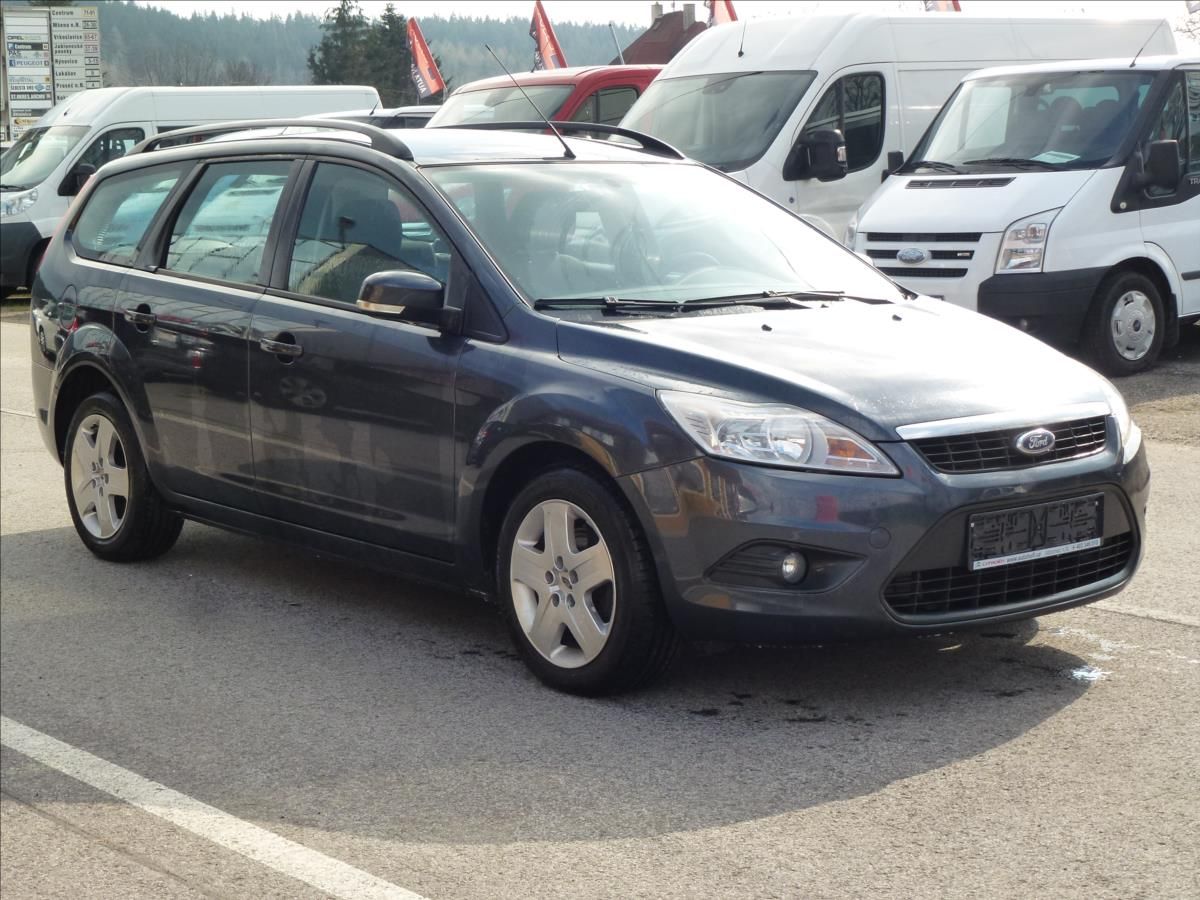 Ford Focus, 1,6 16V  Elegance - fotka 3