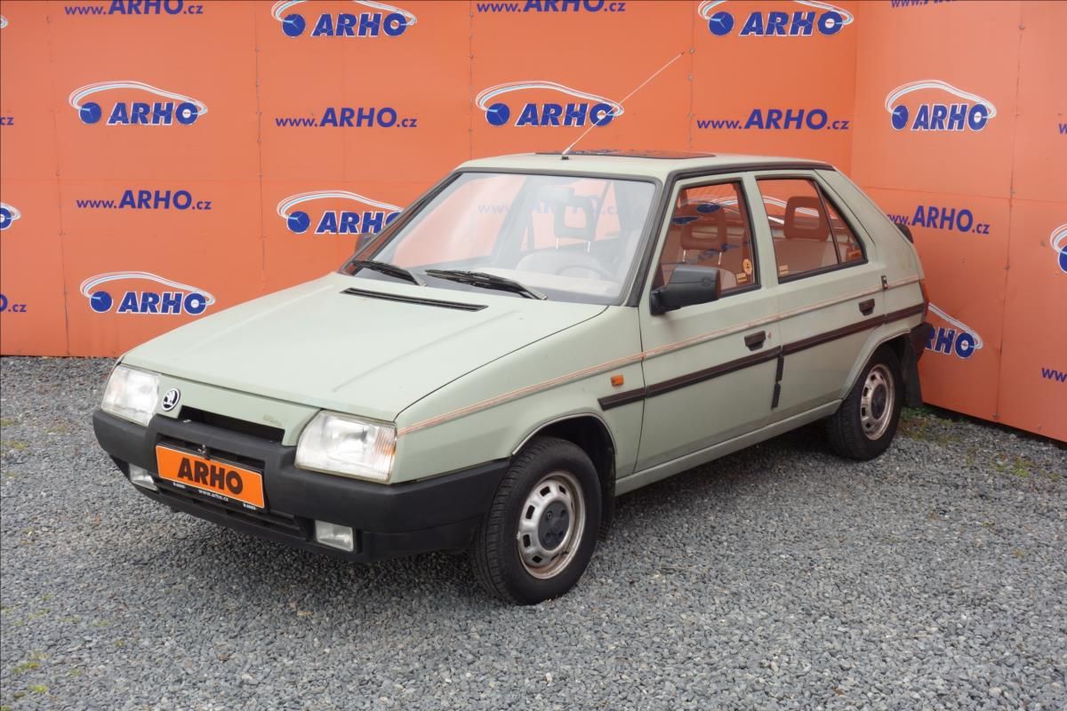 Škoda Favorit, 1,3 KOUPENO NOVÉ V ČR, 1 MAJ. - fotka 3