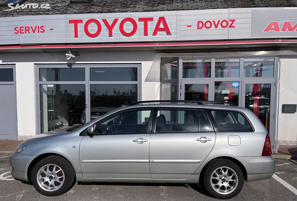 Toyota Corolla, fotka 3